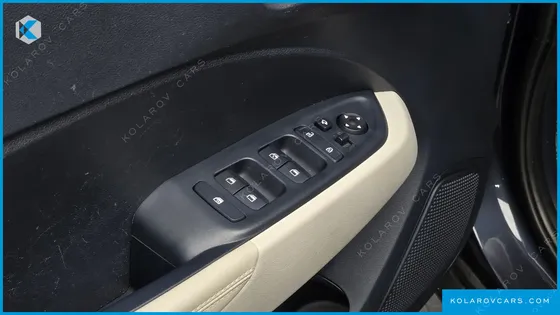 HYUNDAI VENUE 1.6 FLUX