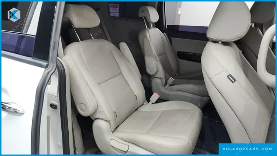 KIA CARNIVAL 9-SEATER PRSTIGE