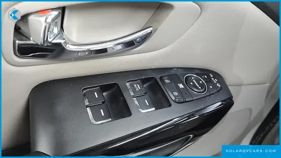 KIA CARNIVAL 9-SEATER PRSTIGE