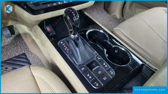 KIA CARNIVAL 9-SEATER NOBLESSE SPECIAL