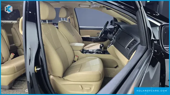 KIA CARNIVAL 9-SEATER NOBLESSE SPECIAL