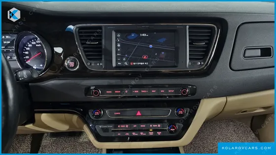KIA CARNIVAL 9-SEATER NOBLESSE SPECIAL