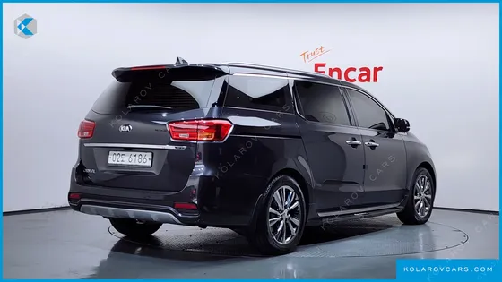 KIA CARNIVAL 9-SEATER NOBLESSE SPECIAL