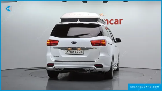 KIA CARNIVAL 9-SEATER PRSTIGE