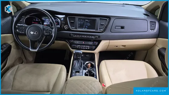 KIA CARNIVAL 9-SEATER PRSTIGE