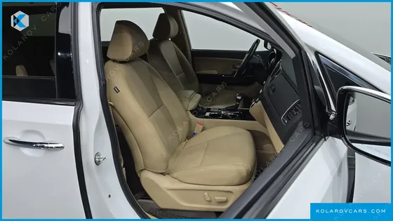 KIA CARNIVAL 9-SEATER PRSTIGE