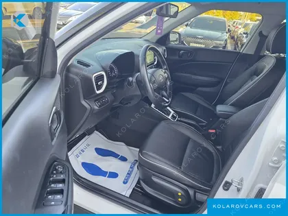 HYUNDAI VENUE 1.6 FLUX