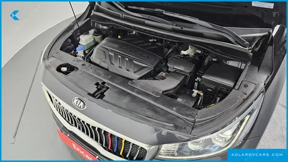 KIA CARNIVAL 9-SEATER NOBLESSE SPECIAL