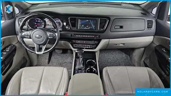 KIA CARNIVAL 9-SEATER NOBLESSE SPECIAL
