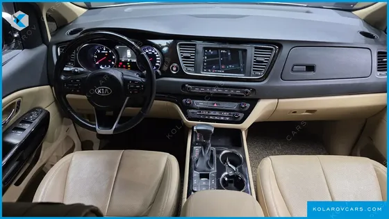 KIA CARNIVAL 9-SEATER NOBLESSE SPECIAL