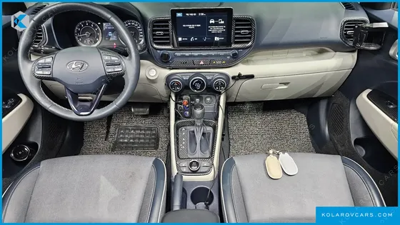 HYUNDAI VENUE 1.6 FLUX