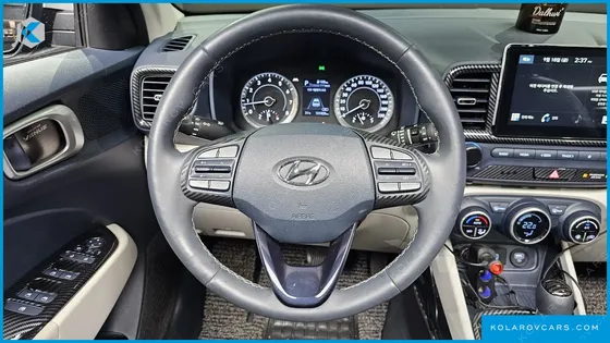 HYUNDAI VENUE 1.6 FLUX