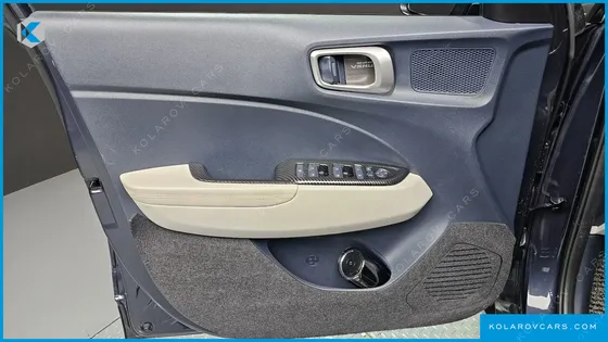 HYUNDAI VENUE 1.6 FLUX