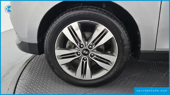 HYUNDAI TUCSON DIESEL(E-VGT) 2WD