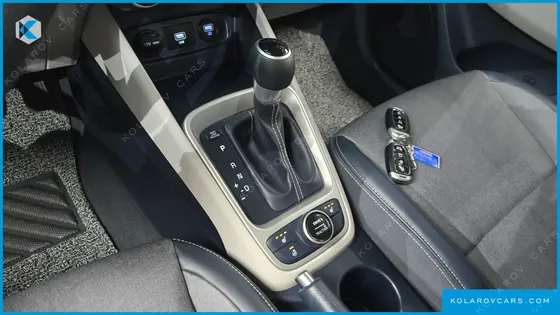 HYUNDAI VENUE 1.6 MODERN