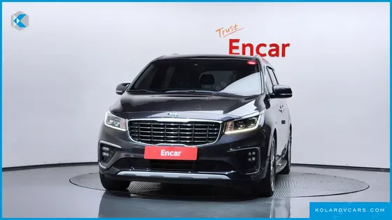 KIA CARNIVAL GASOLINE 9-SEATER PRESTIGE