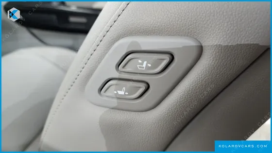 KIA CARNIVAL GASOLINE 9-SEATER PRESTIGE