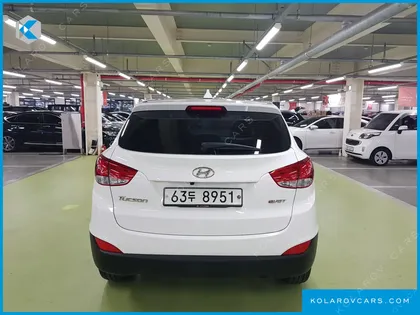 HYUNDAI TUCSON DIESEL(E-VGT) 2WD