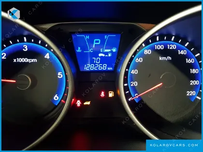 HYUNDAI TUCSON DIESEL(E-VGT) 2WD