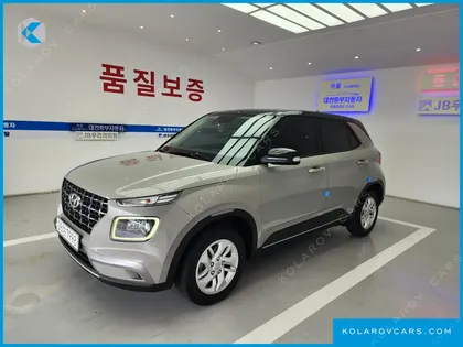 HYUNDAI VENUE 1.6 MODERN