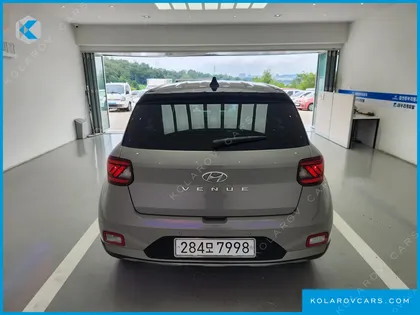 HYUNDAI VENUE 1.6 MODERN