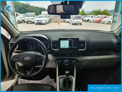 HYUNDAI VENUE 1.6 MODERN
