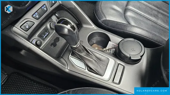 HYUNDAI TUCSON DIESEL(E-VGT) 4WD