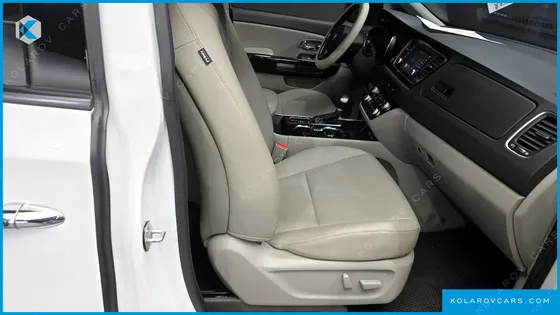 KIA CARNIVAL 9-SEATER PRSTIGE