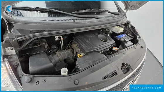 HYUNDAI STAREX 11-SEATER WAGON HVX
