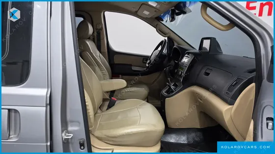 HYUNDAI STAREX 11-SEATER WAGON HVX
