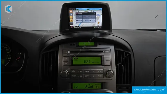 HYUNDAI STAREX 11-SEATER WAGON HVX