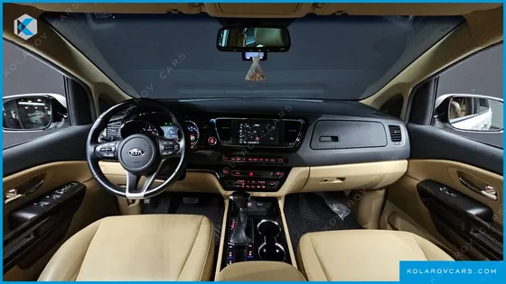 KIA CARNIVAL 9-SEATER PRSTIGE