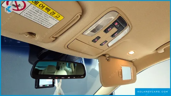 KIA CARNIVAL 9-SEATER PRSTIGE
