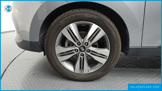 HYUNDAI TUCSON DIESEL(E-VGT) 2WD