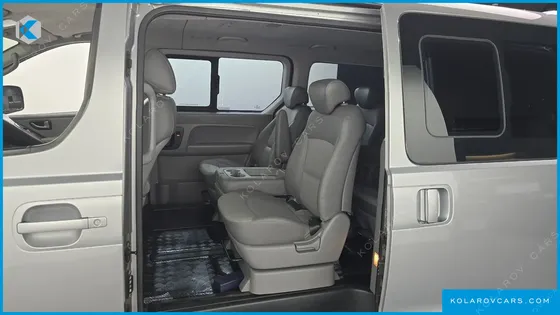HYUNDAI STAREX 12-SEATER LPI WAGON