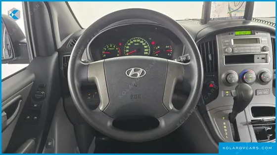 HYUNDAI STAREX 12-SEATER LPI WAGON