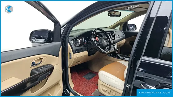 KIA CARNIVAL 9-SEATER PRSTIGE