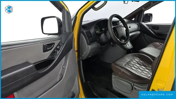 HYUNDAI STAREX CAMPING CAR