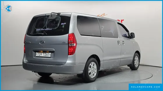 HYUNDAI STAREX 12-SEATER WAGON