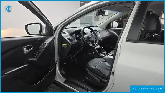 HYUNDAI TUCSON DIESEL(E-VGT) 2WD