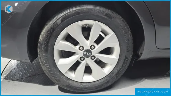 KIA PRIDE 4DR 1.6 GDI