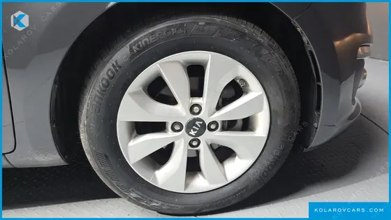 KIA PRIDE 4DR 1.6 GDI