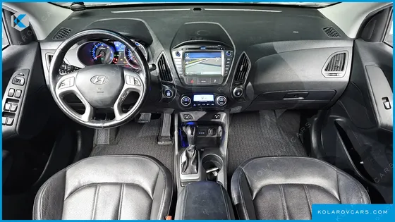 HYUNDAI TUCSON DIESEL(E-VGT) 4WD