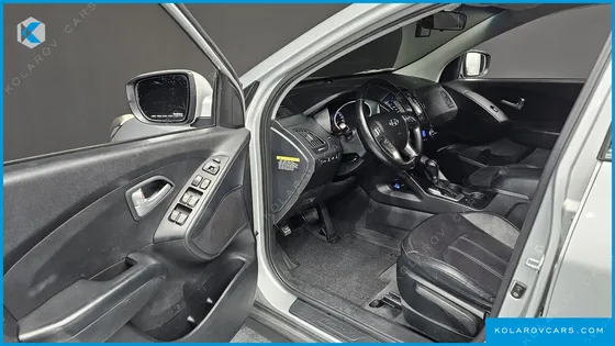 HYUNDAI TUCSON DIESEL(E-VGT) 4WD