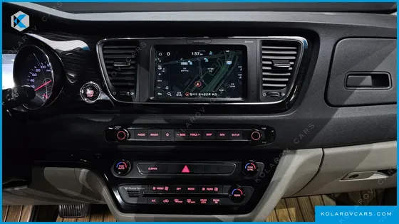 KIA CARNIVAL 9-SEATER PRSTIGE