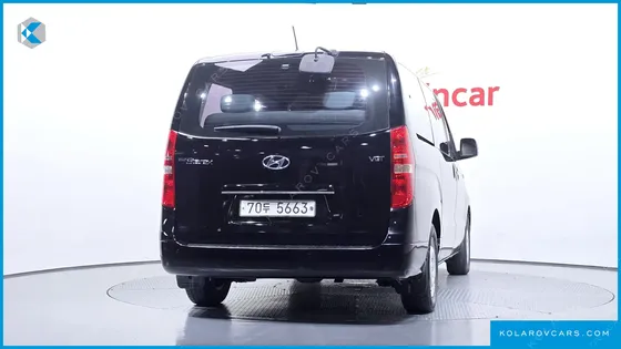 HYUNDAI STAREX 12-SEATER WAGON