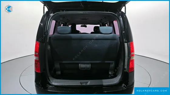 HYUNDAI STAREX 12-SEATER WAGON