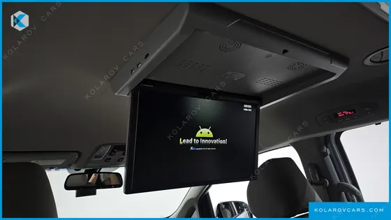 KIA CARNIVAL 9-SEATER PRSTIGE