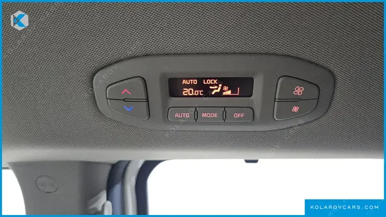 KIA CARNIVAL 9-SEATER PRSTIGE