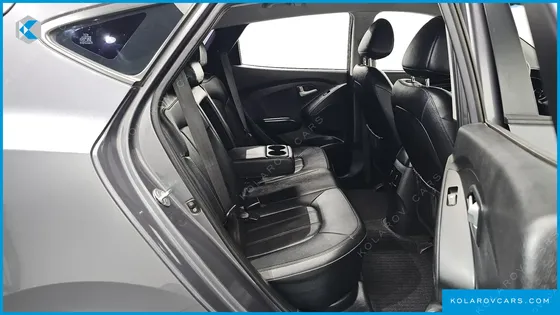 HYUNDAI TUCSON DIESEL(E-VGT) 4WD